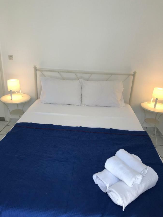 The Swan And The Gull, Porto Rafti Yacht Harbor Apartment ภายนอก รูปภาพ